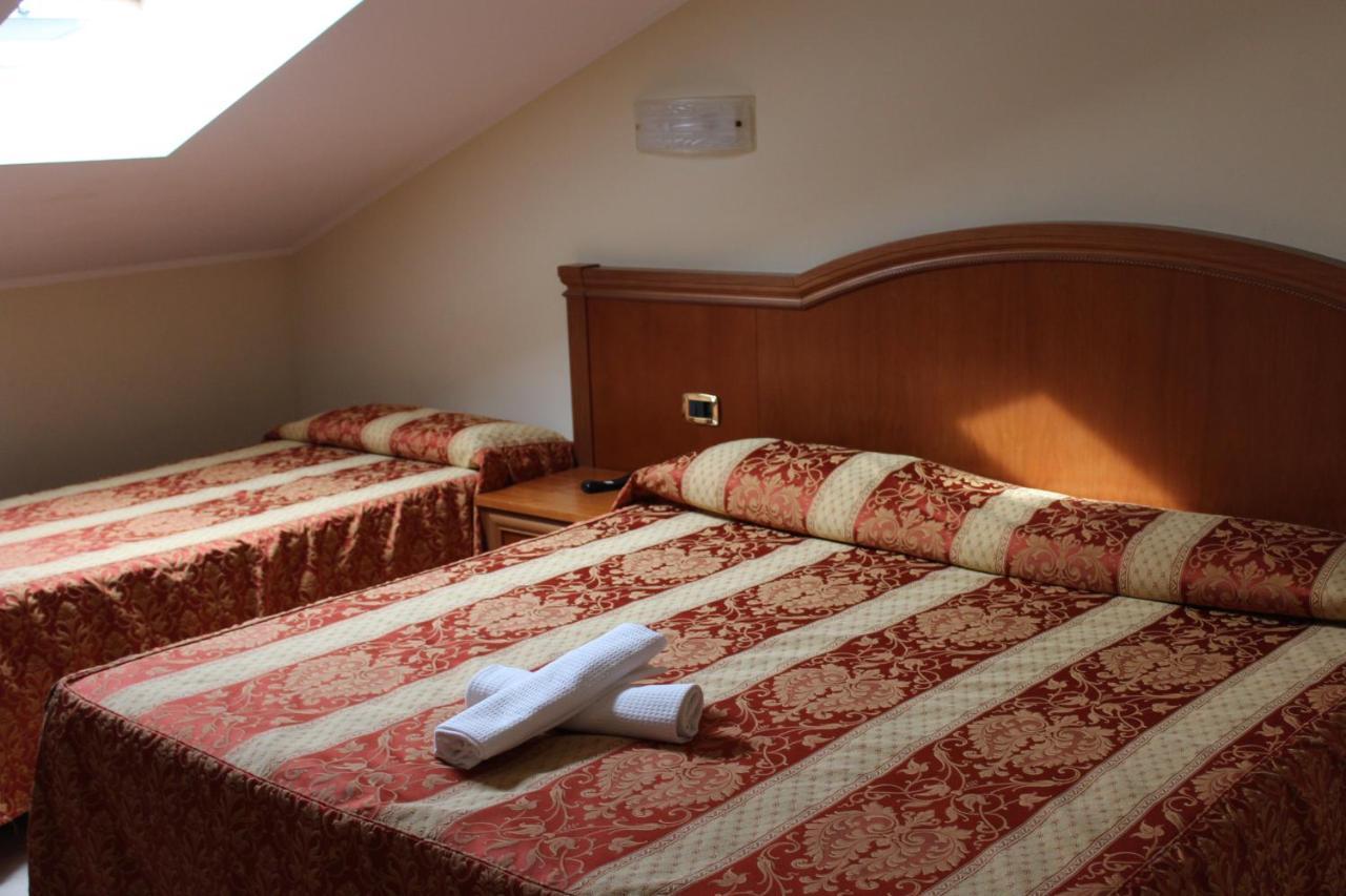 Hotel Concorde Sant'Egidio alla Vibrata Εξωτερικό φωτογραφία