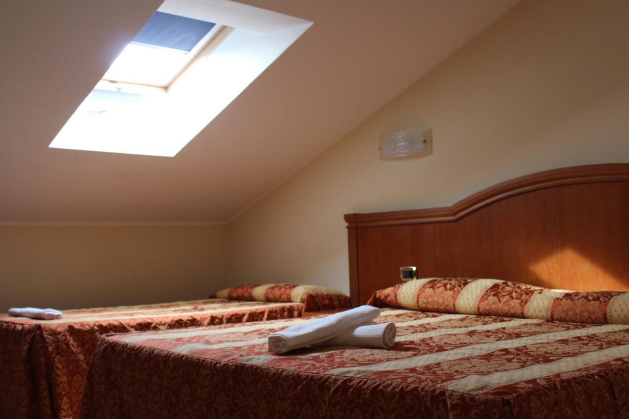 Hotel Concorde Sant'Egidio alla Vibrata Εξωτερικό φωτογραφία