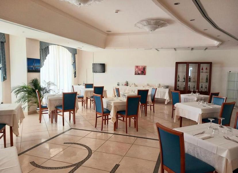 Hotel Concorde Sant'Egidio alla Vibrata Εξωτερικό φωτογραφία